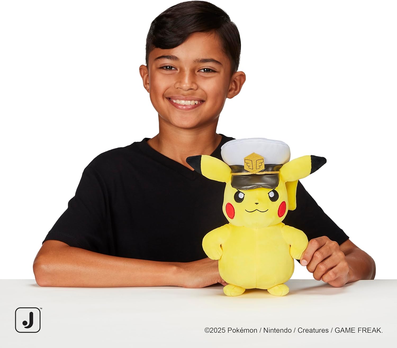 Pokémon - Captain Pikachu Plush (20cm)